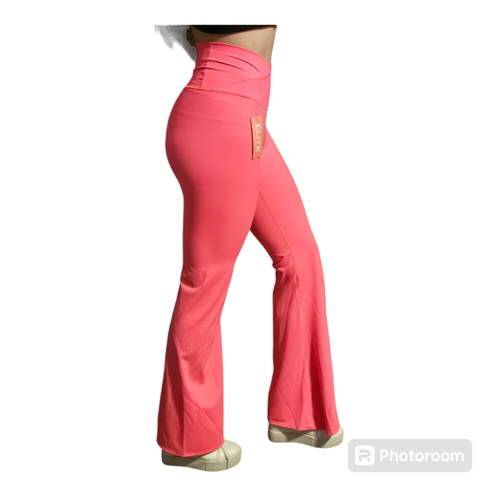 NWT Bell bottom leggings Size small - Picture 1 of 11